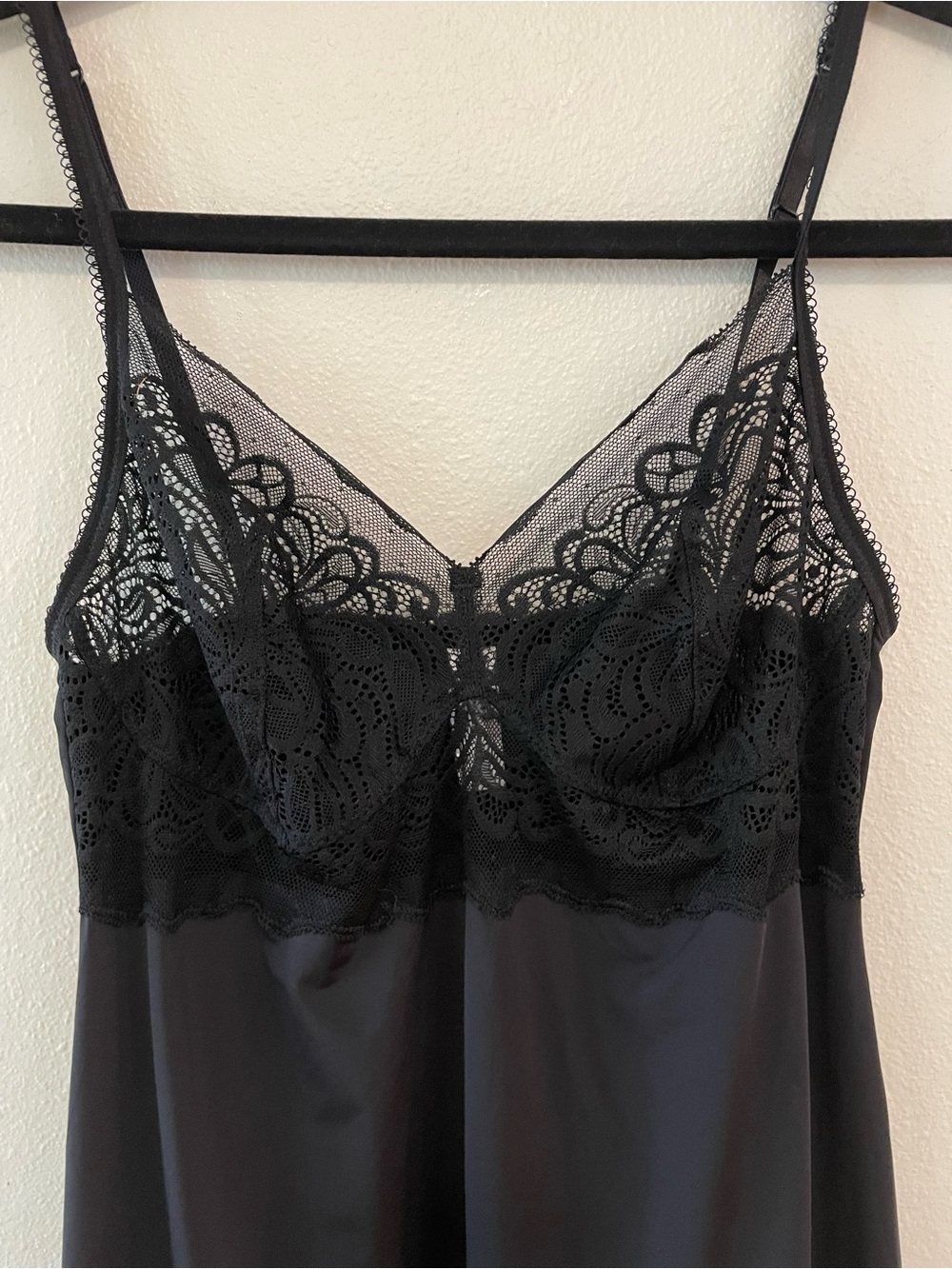 ✨ Vintage-Inspired Lace Chemise / Slip – Size Small ✨